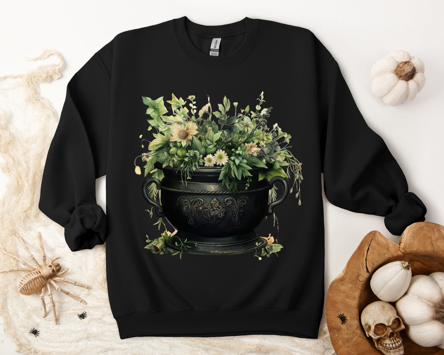 Women's Halloween Sweatshirt "Mystical