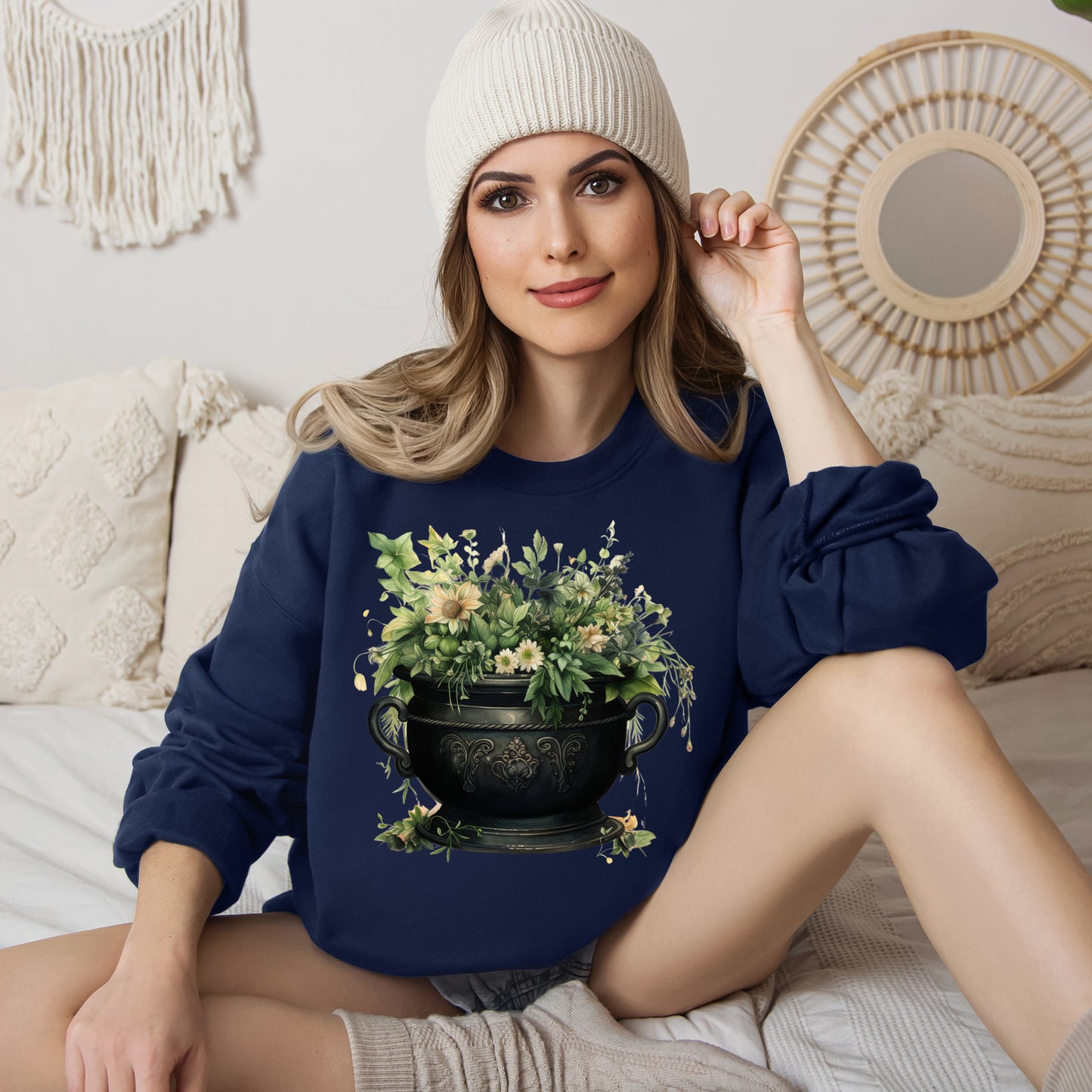 Women's Halloween Sweatshirt "Mystical