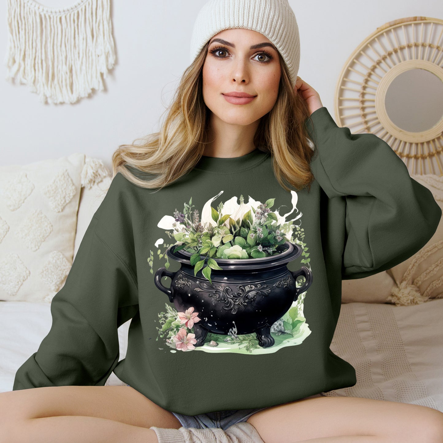 Women's Halloween Sweatshirt "Enchanted