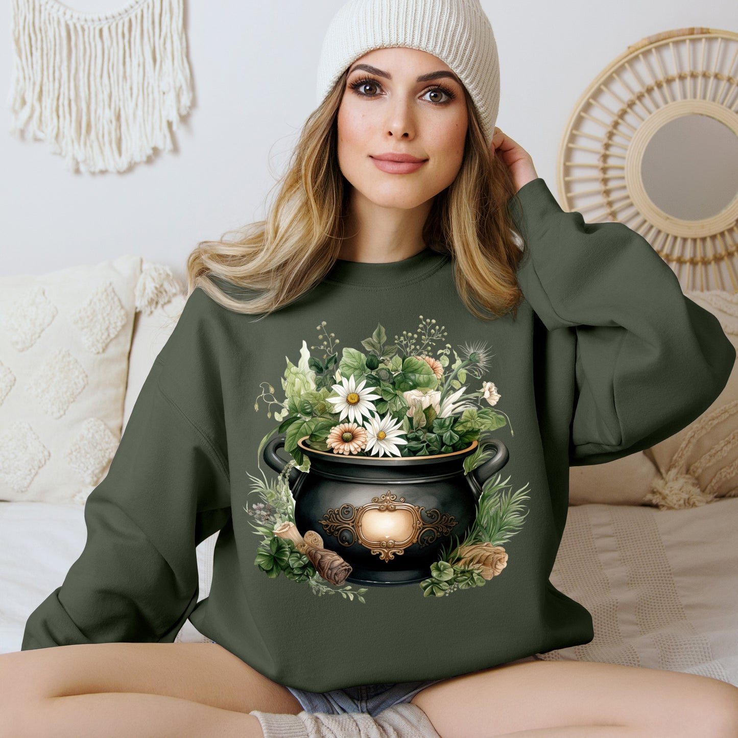 Women's Halloween Sweatshirt "Mystic