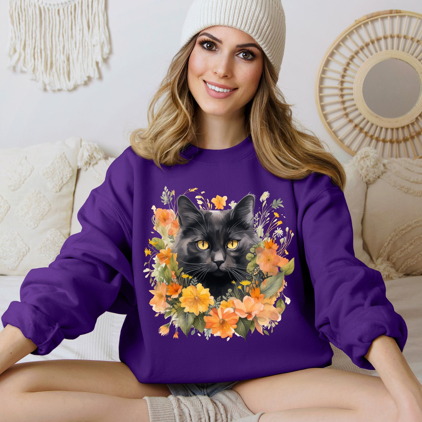 Women's Halloween Sweatshirt "Whispering