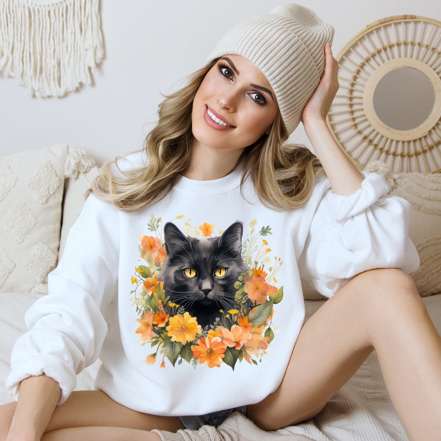 Women's Halloween Sweatshirt "Whispering