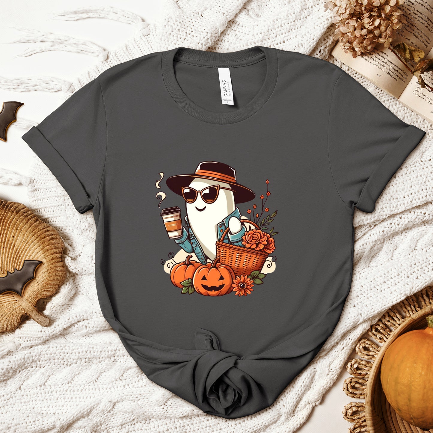 Halloween T-T-Shirt, "Haute Haunt"